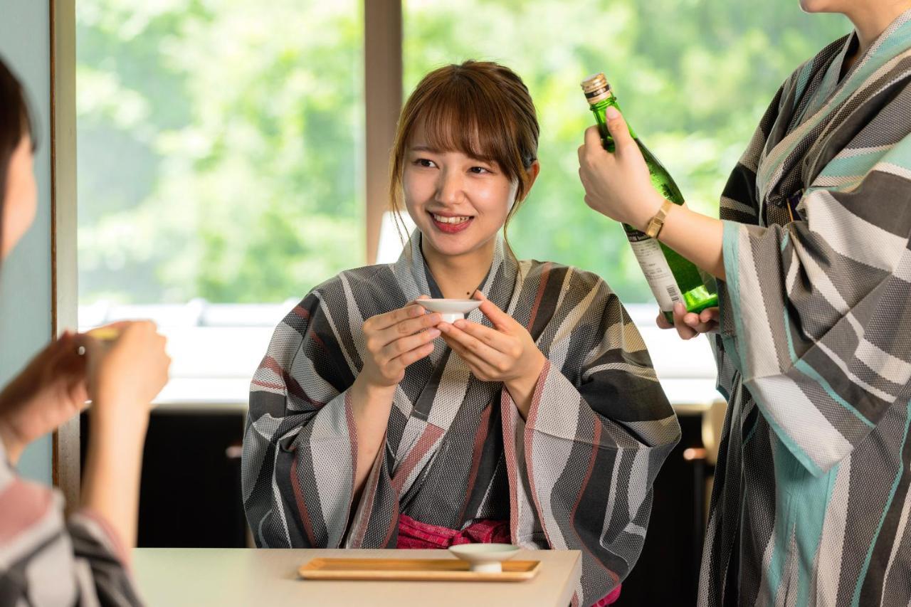 Yamanakaonsen Ohanami Kyubei Kaga  Luaran gambar