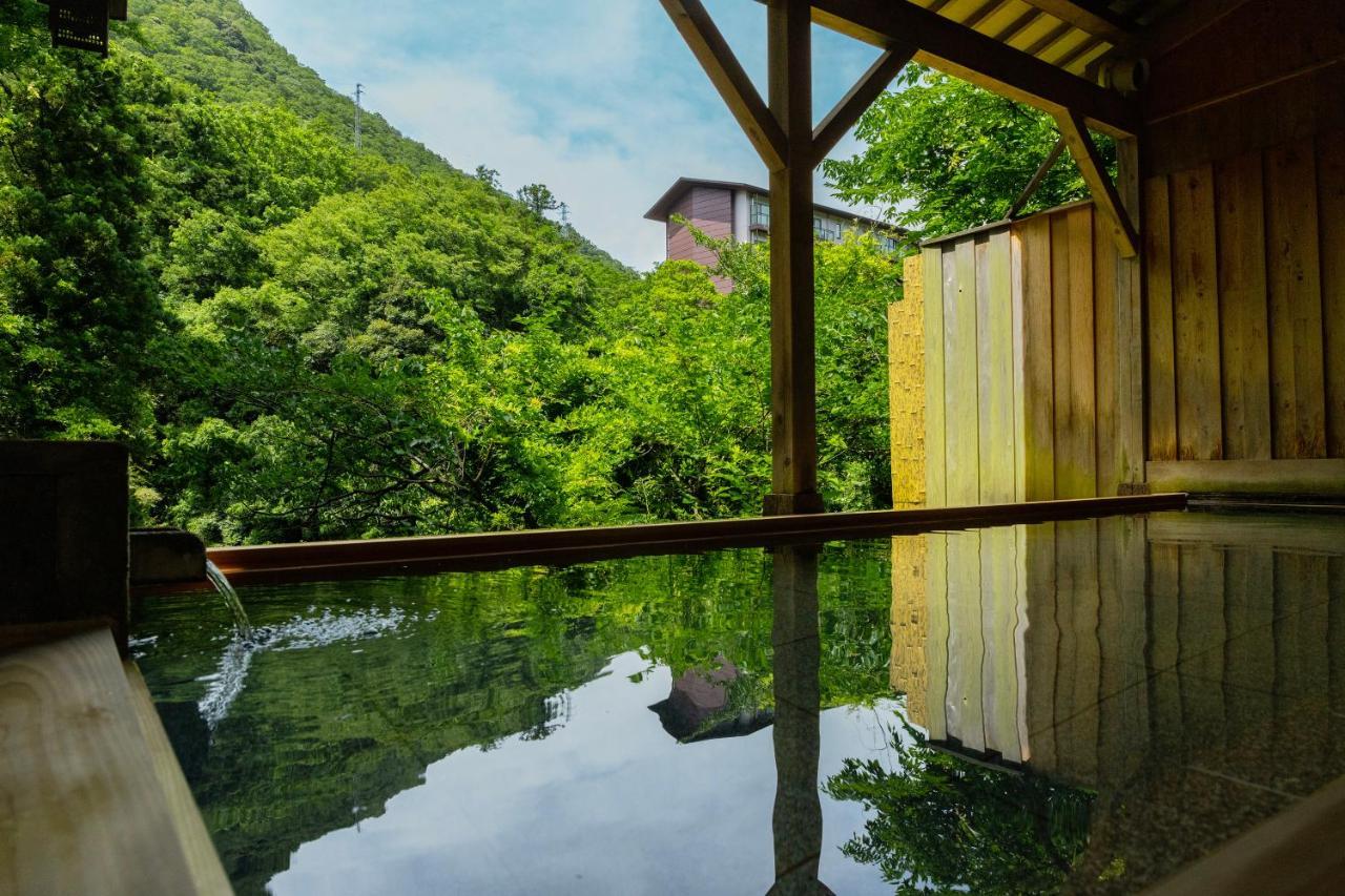 Yamanakaonsen Ohanami Kyubei Kaga  Luaran gambar