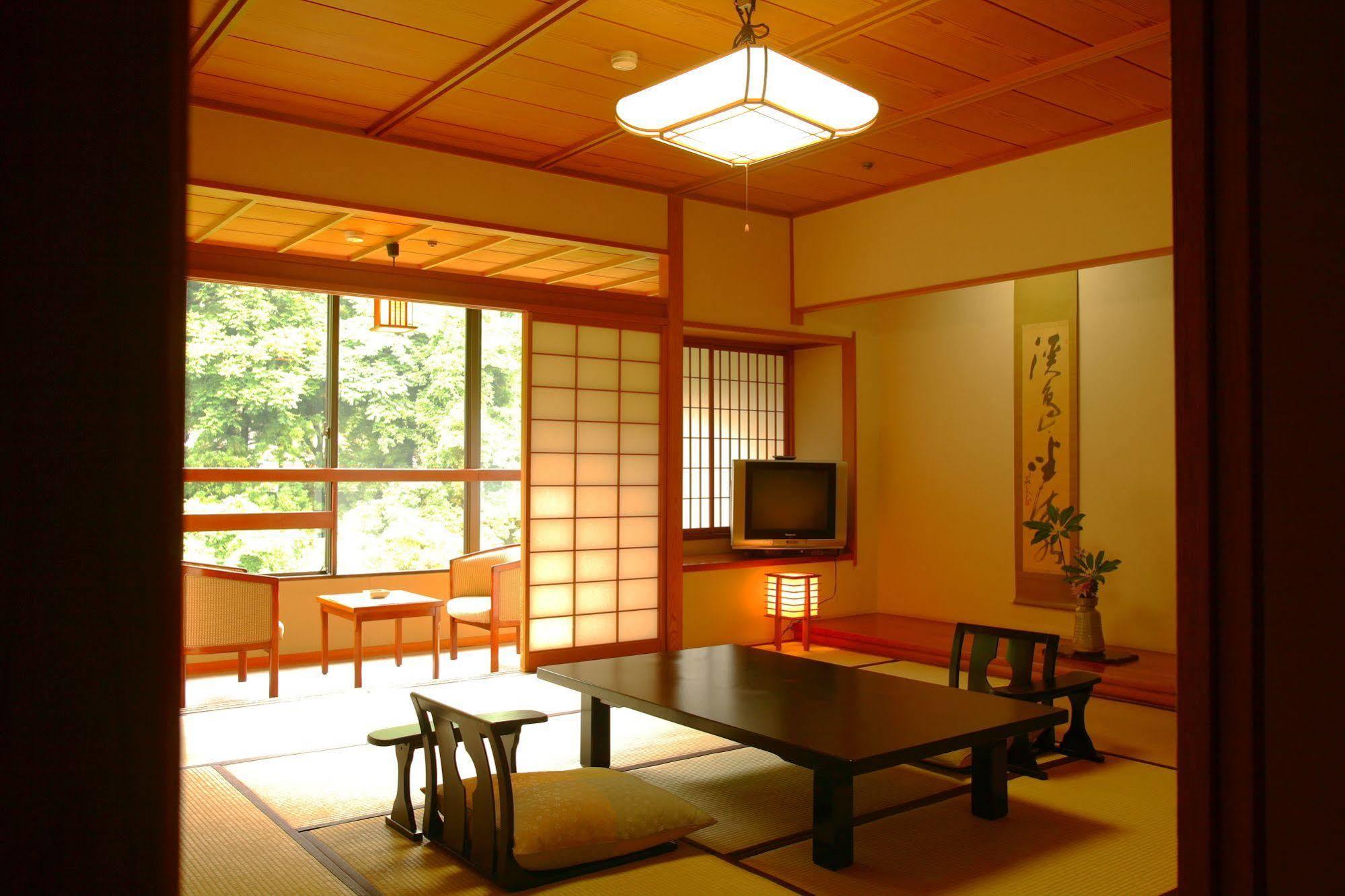 Yamanakaonsen Ohanami Kyubei Kaga  Luaran gambar