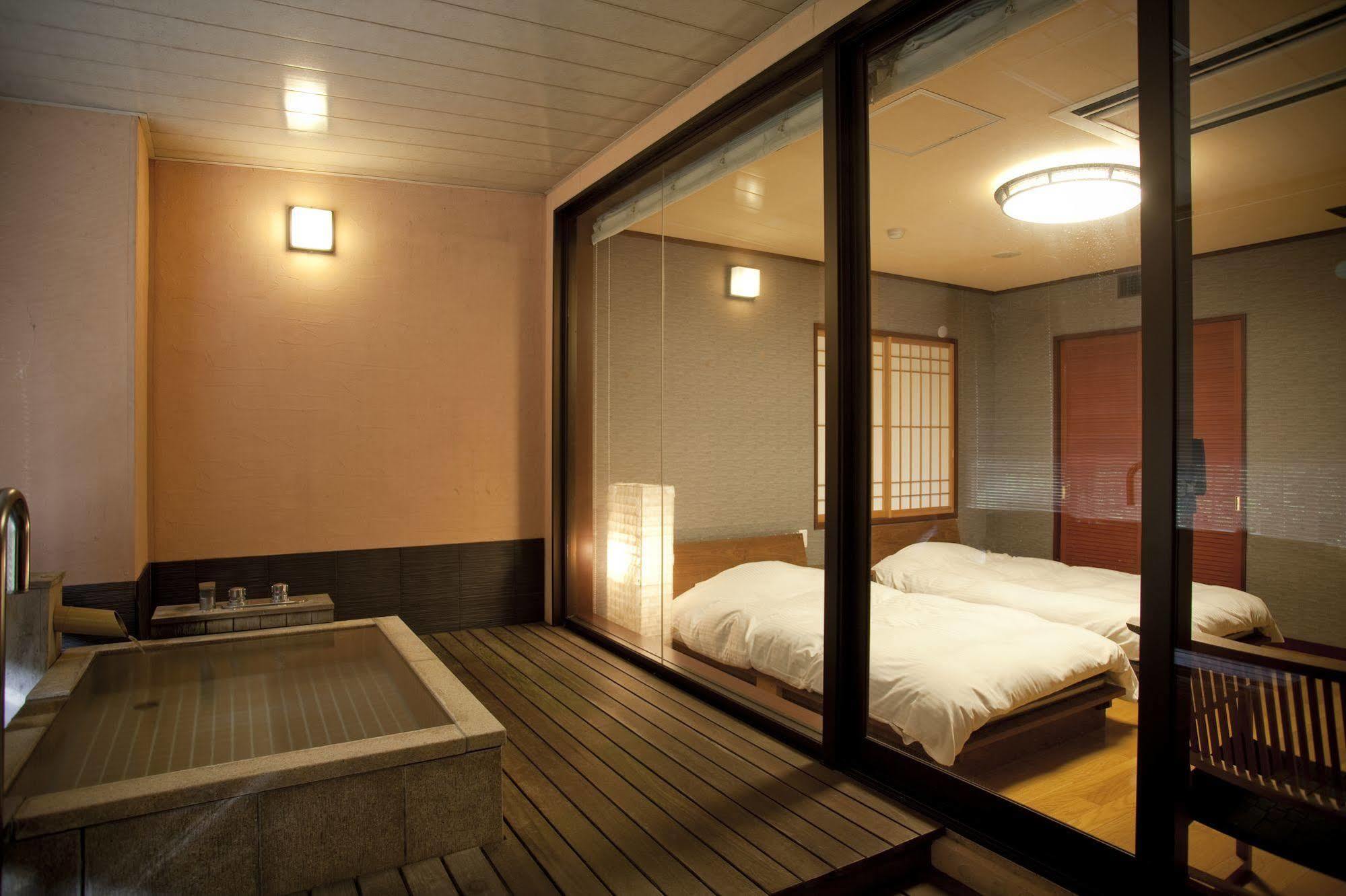 Yamanakaonsen Ohanami Kyubei Kaga  Luaran gambar